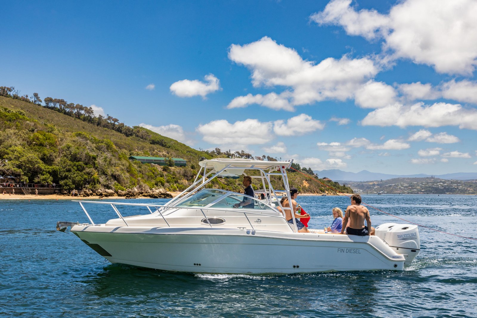 KNYSNA LUXURY BOAT CRUISE  1