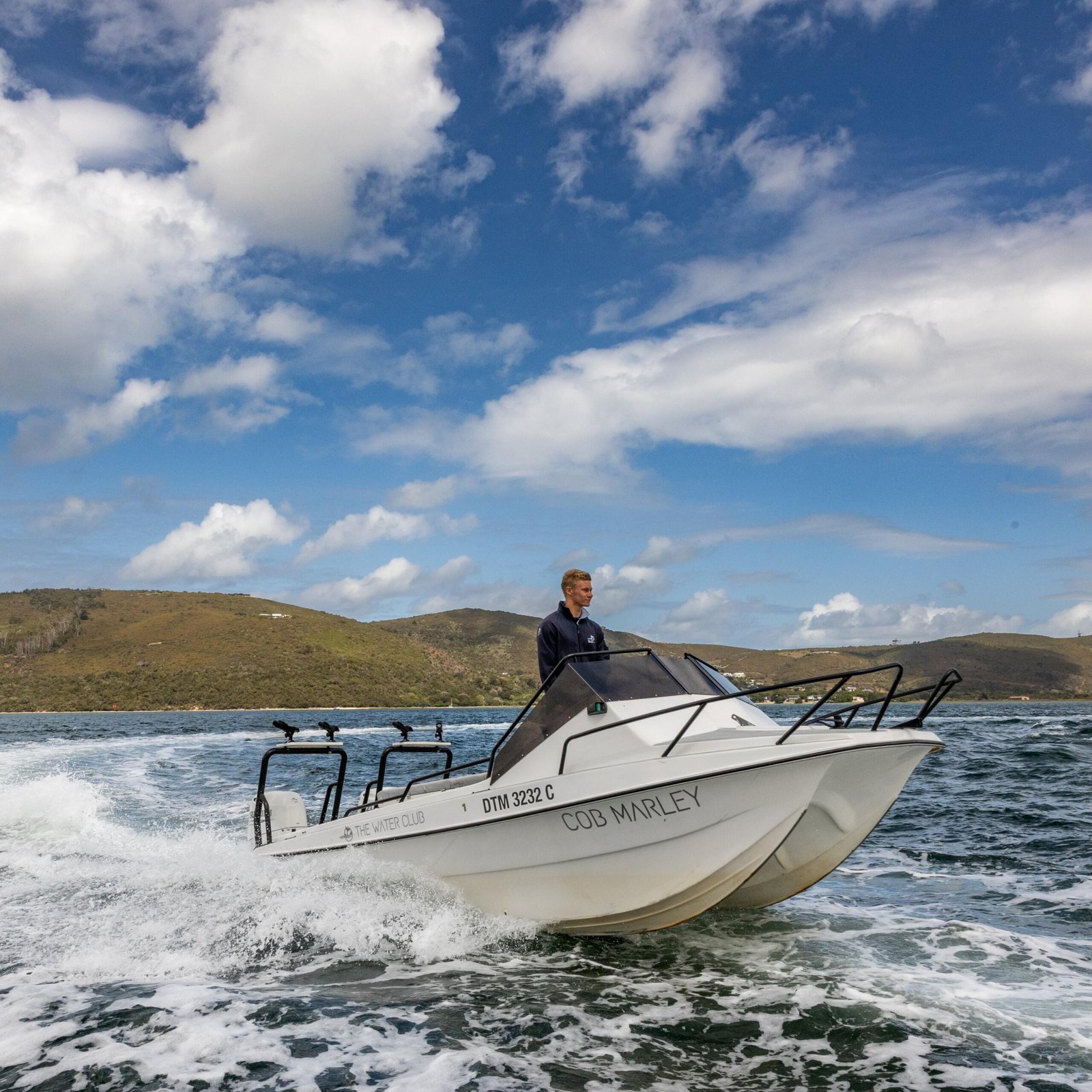 KNYSNA FISHING TRIP GARDEN ROUTE THE WATER CLUB S14